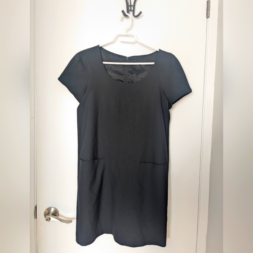 Talula Babaton Black Dress with 2 pockets